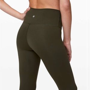 Lululemon Wunder Under Crop (High-Rise) *Full-On Luxtreme 21"
Dark Olive